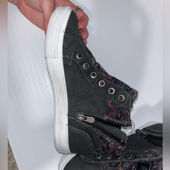 Blowfish Malibu Kailyn Kora High-MidTop Sneakers Black Sun Canvas/ Floral Size 7 - Picture 6 of 10